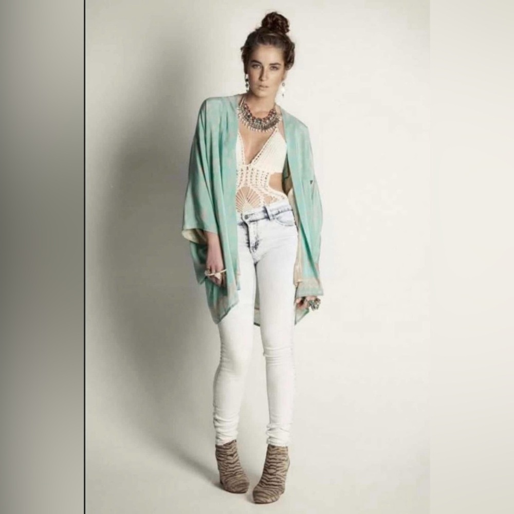 Unicorn Alert!!!! Spell And The Gypsy Feather Tri… - image 3